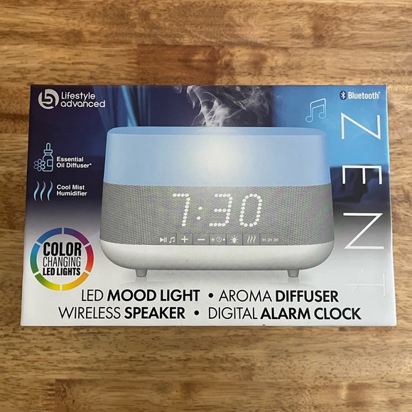 NEW Essential Oil Diffuser/ Bluetooth Speaker/ Digital Alarm Clock - Picture 3 of 6